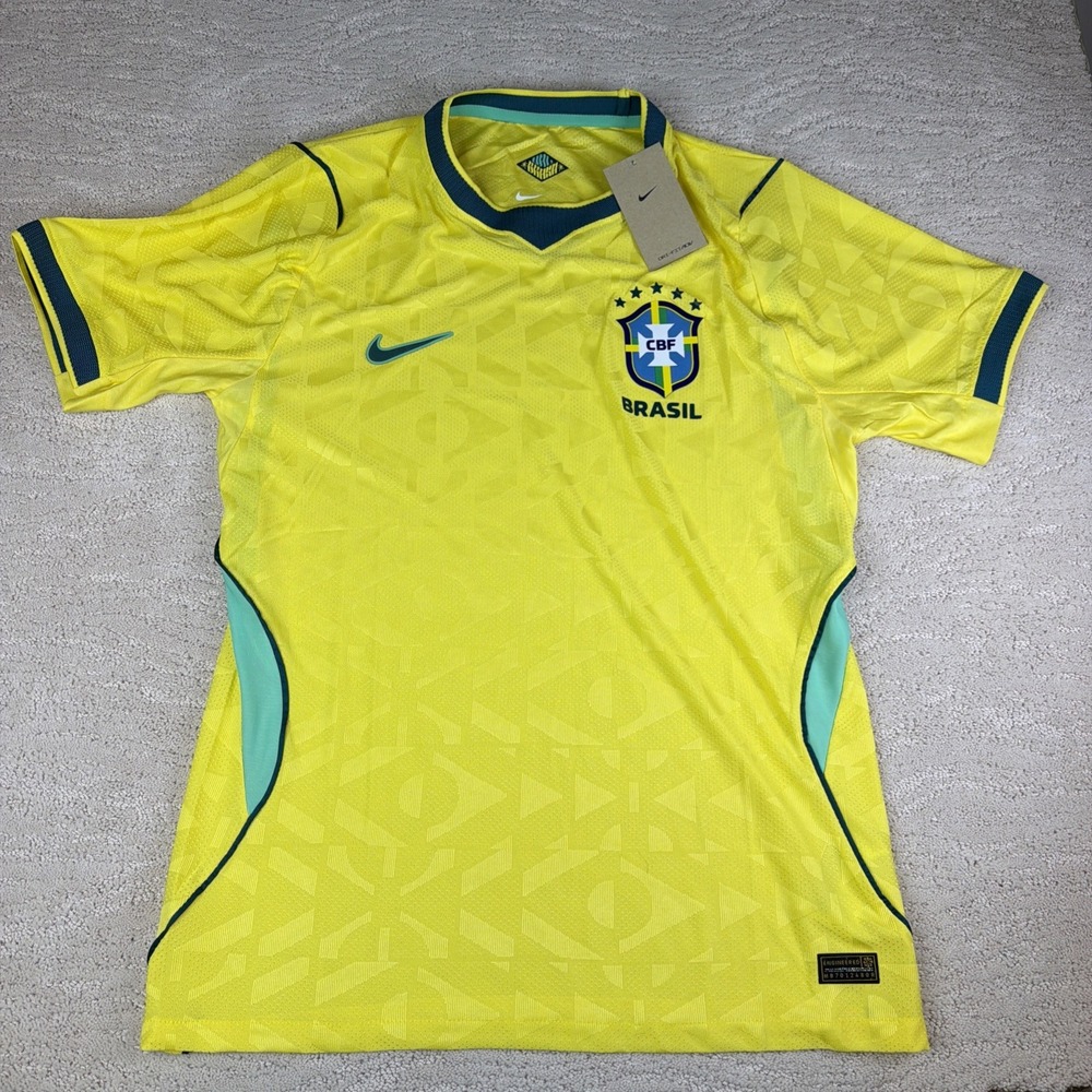NEW Nike Brazil Home Football Jersey Size XL Aero-Fit